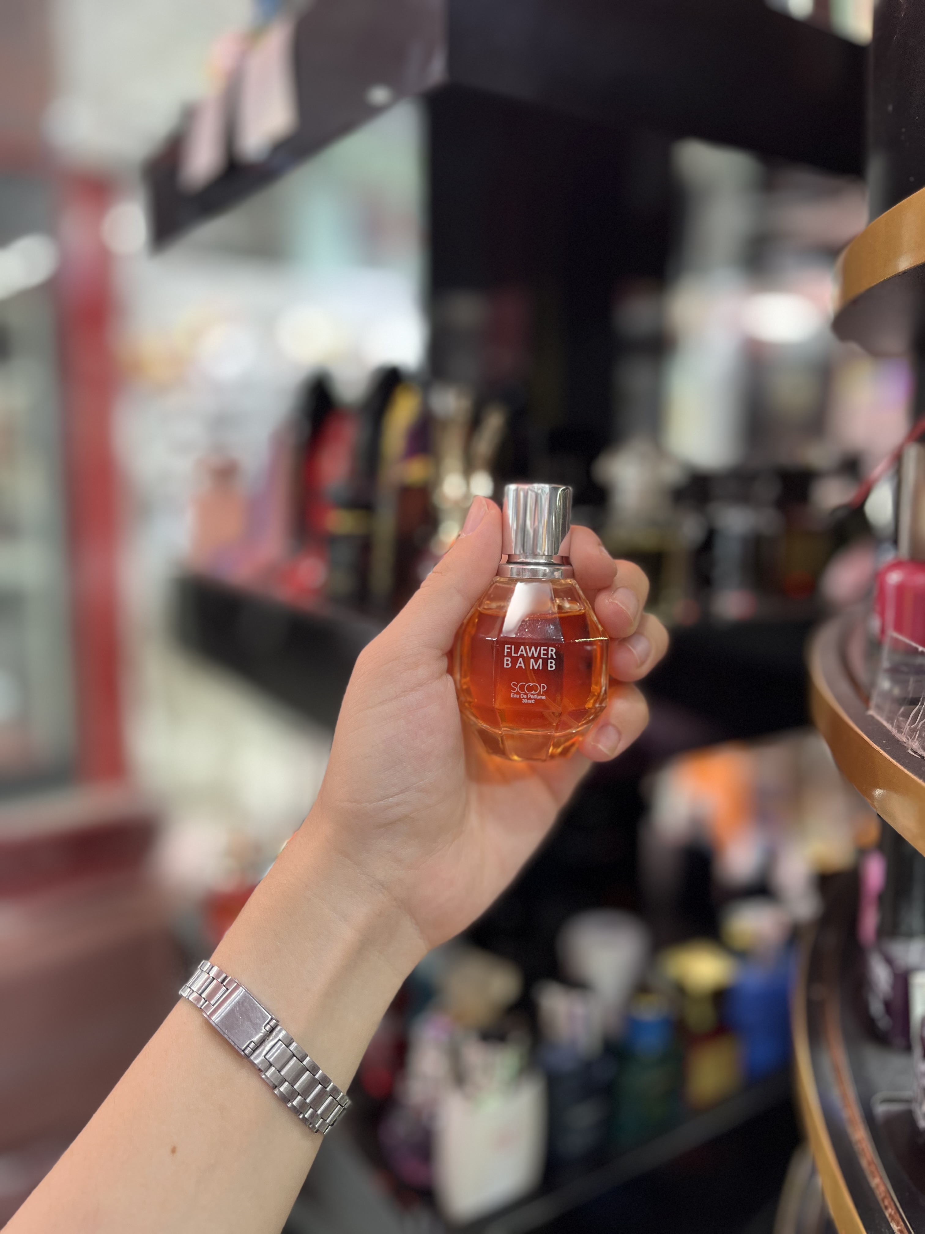 عطر فلاور بامب اسکوپ حجم 25 میلی لیتر