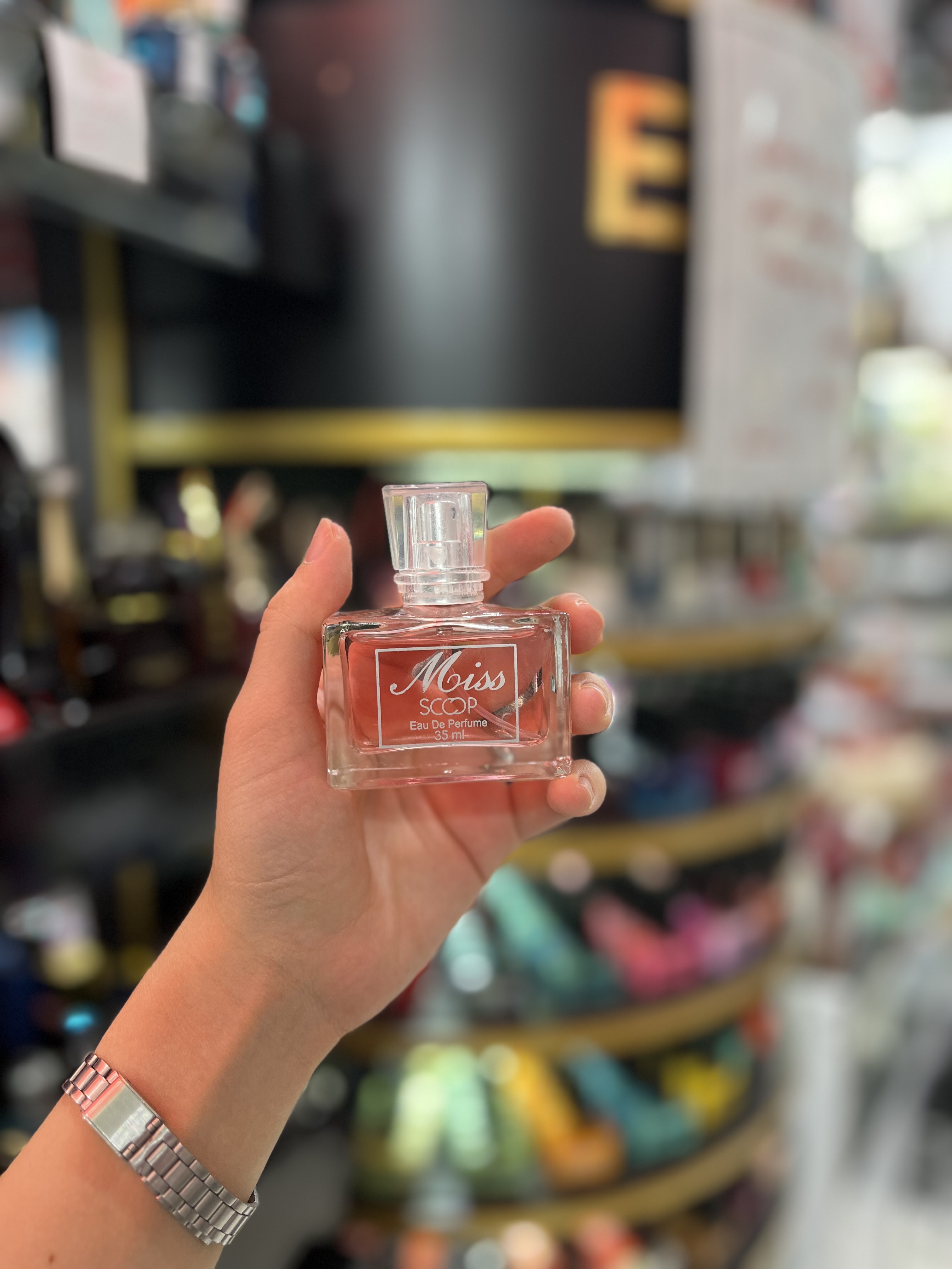 عطر زنانه میس دیور اسکوپ حجم 25 میلی لیتر