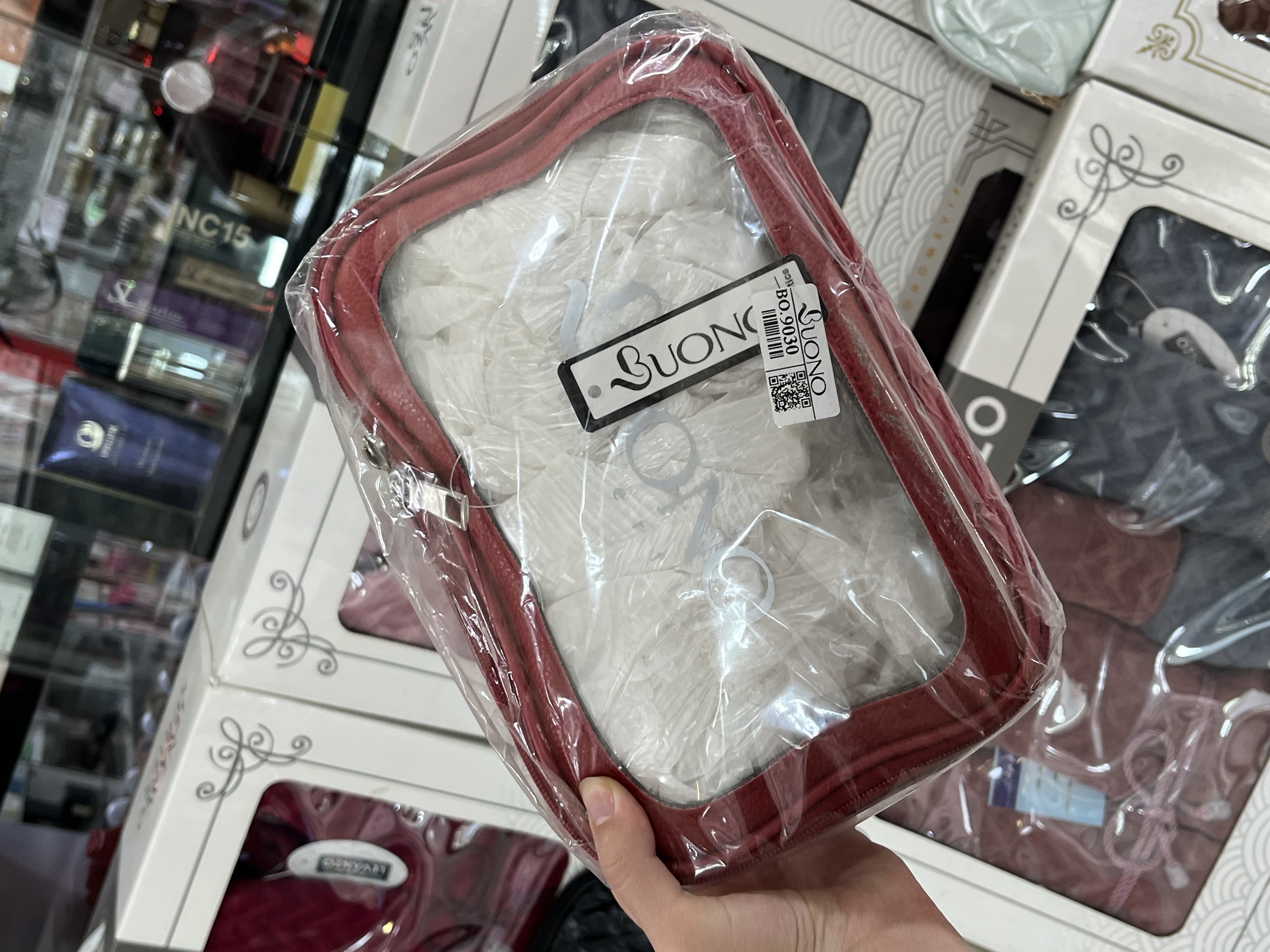 کیف آرایشی بونو Buono 9030